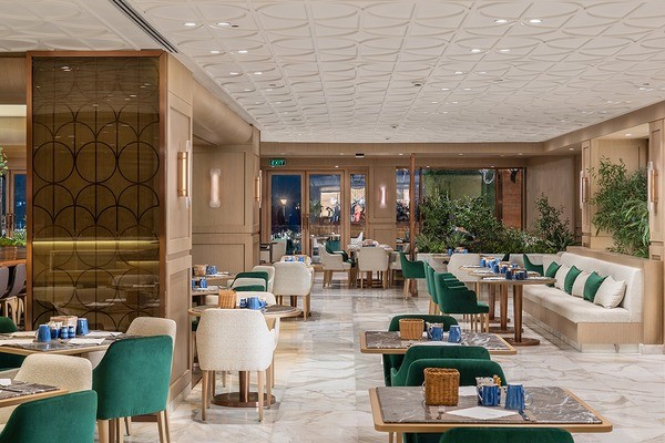 Sonesta St George Hotel