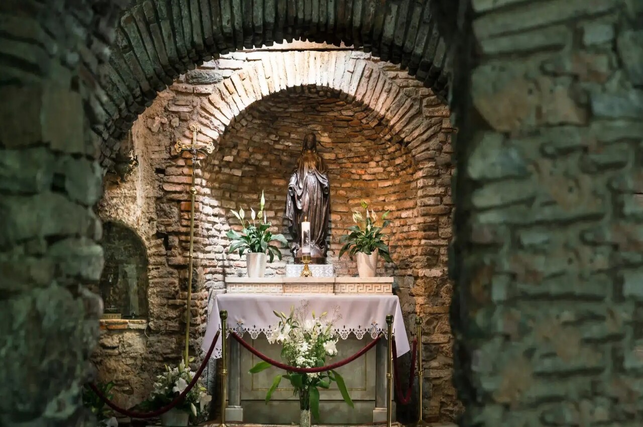 Ephesus & Virgin Mary's House Group Tour