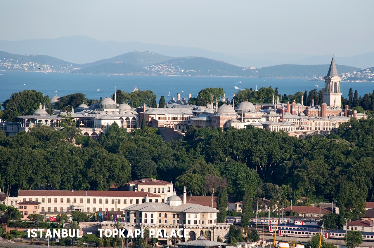 Istanbul Classics Half Day Group Tour