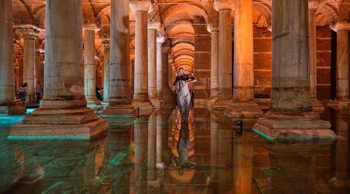Basilica Cistern (Yerebatan Sarnıcı)